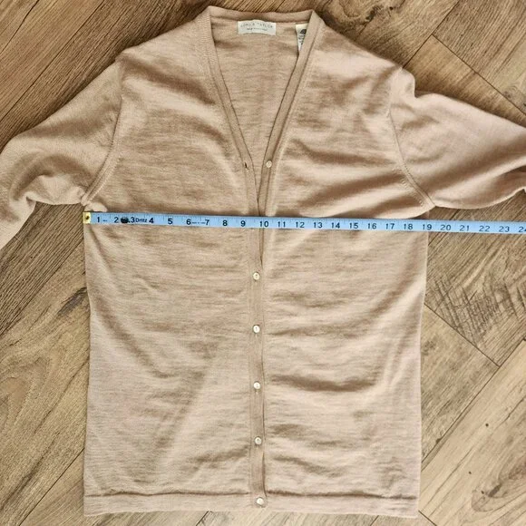 Lord & Taylor Italian Merino Wool Cardigan Size: Large - Picture 13 of 14